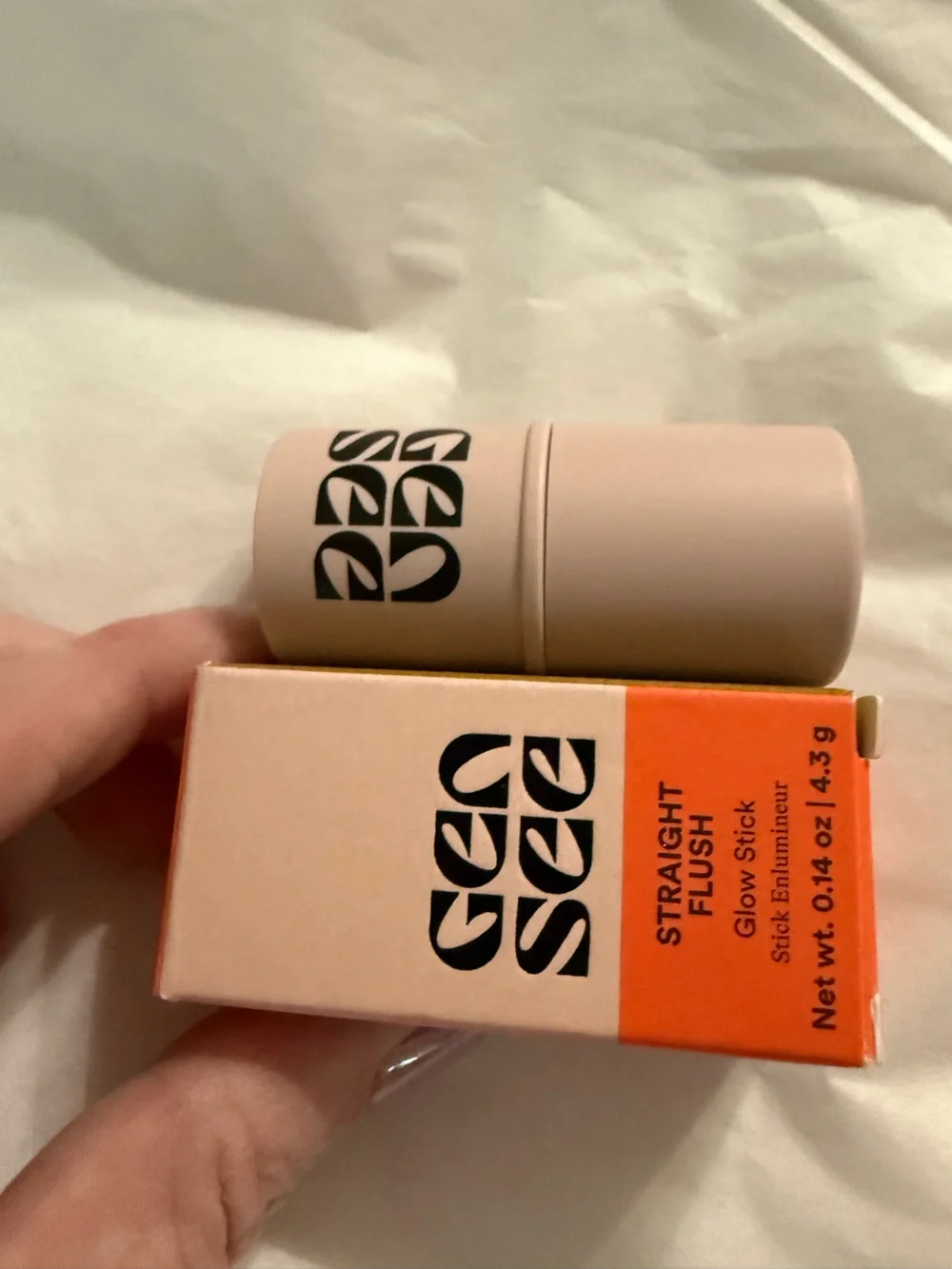 Gen See Straight Flush Glow Stick - Shade 04 Bloom New